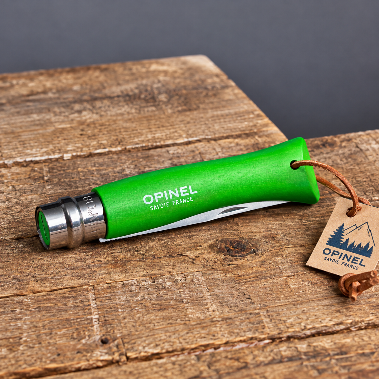 Opinel - numéro 7 - Vert prairie