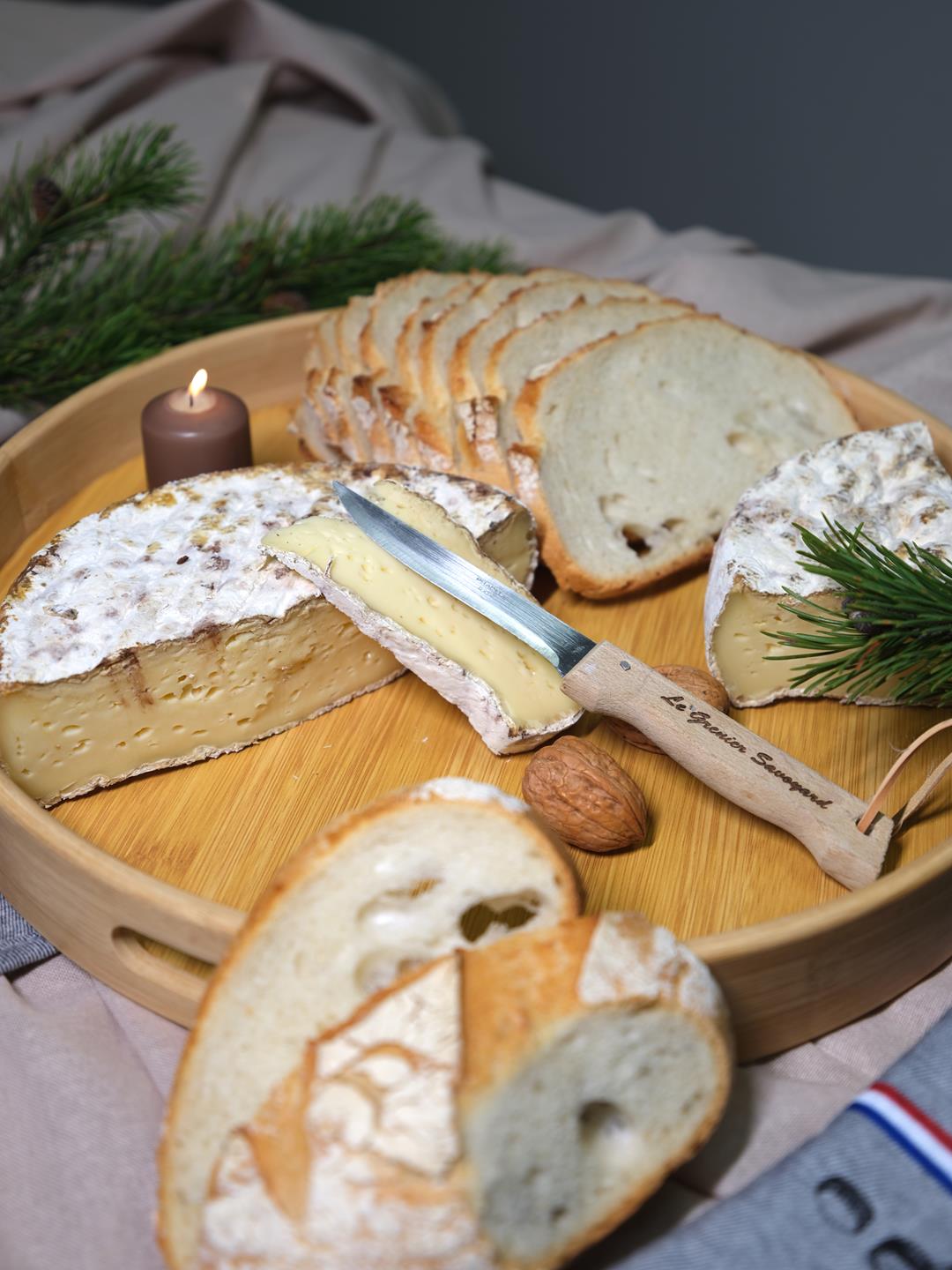 Tomme de Savoie fermière  +/- 1.600 kg