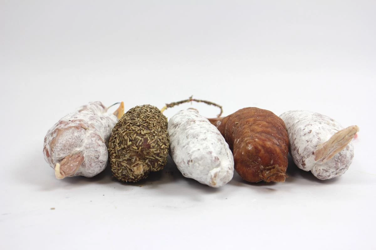 Les 5 saucissons secs gourmands assortisPhoto1