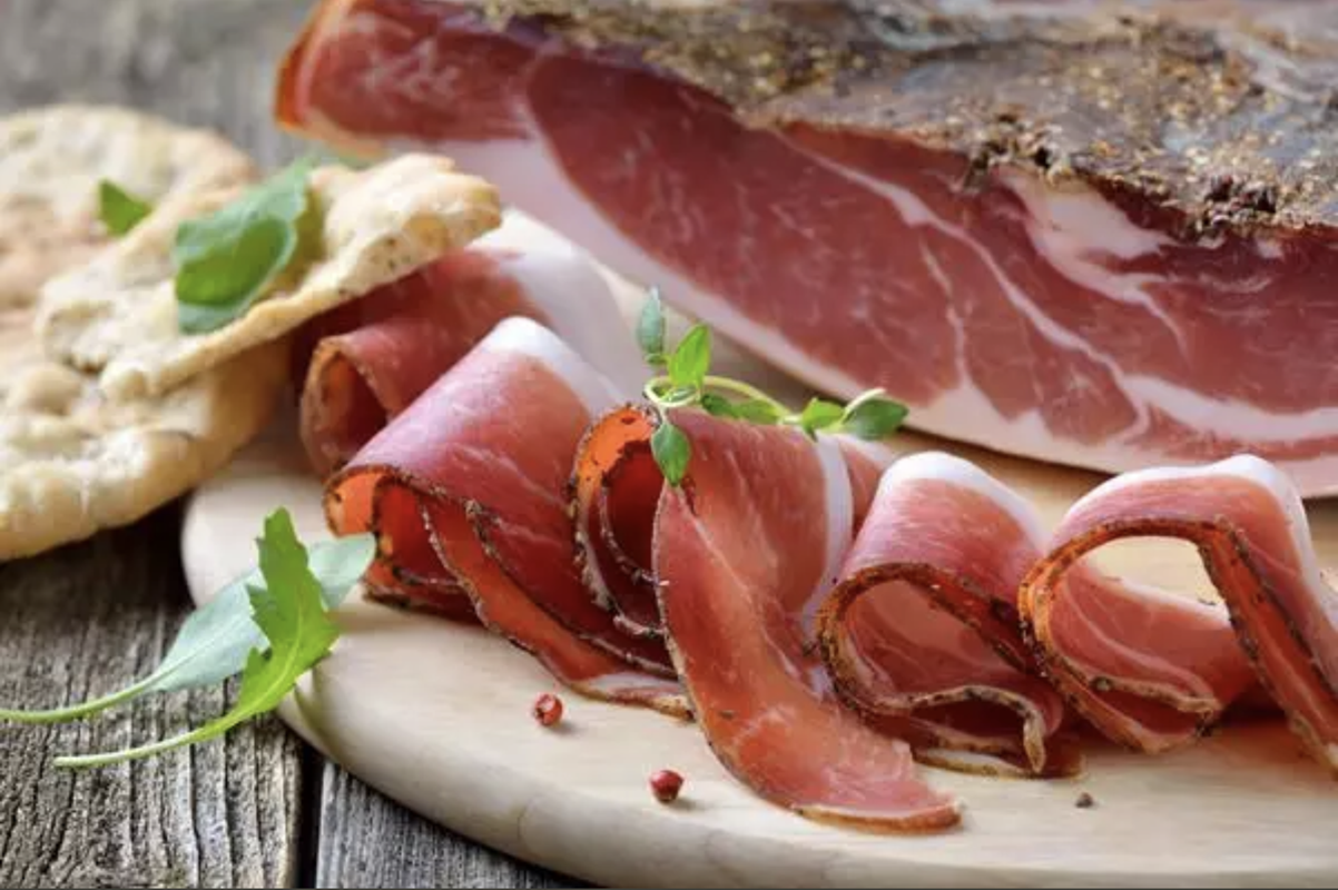 Jambon cru SPECK demi +/- 1.500KG